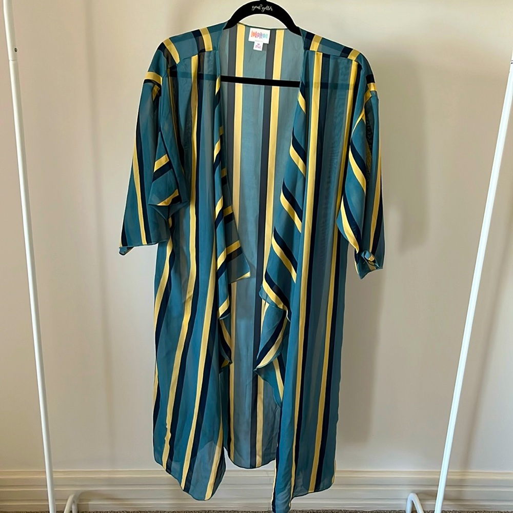 LuLaRoe Shirley